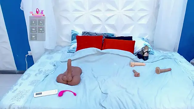 adisson petite1 online show from 01-08-26, 06:36