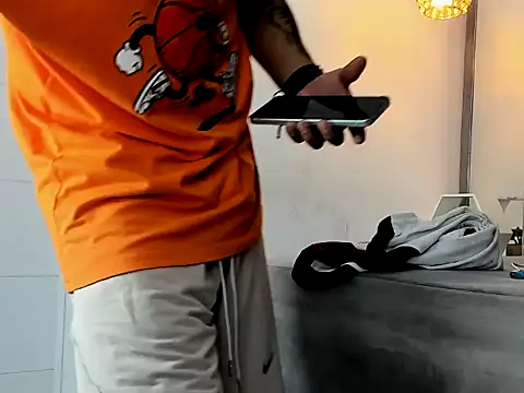 Snapshot of Kevinfox23cms chatting on 09-27-25, 12:55 Kevinfox23cms online show from 09-27-25, 12:55