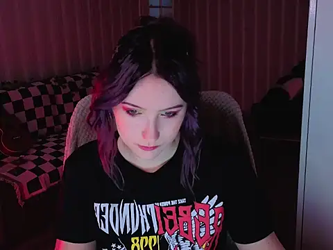 violet-siren-x online show from 05-11-26, 06:48