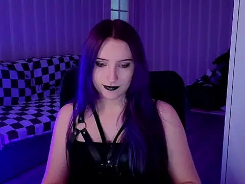 Snapshot of violet-siren-x chatting on 06-03-26, 01:01 violet-siren-x online show from 06-03-26, 01:01