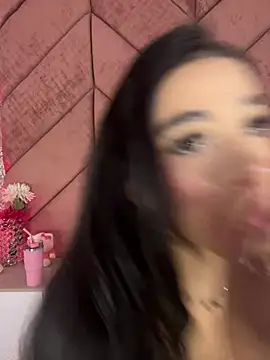 Snapshot of ChloeRosses chatting on 02-09-26, 04:54 ChloeRosses online show from 02-09-26, 04:54