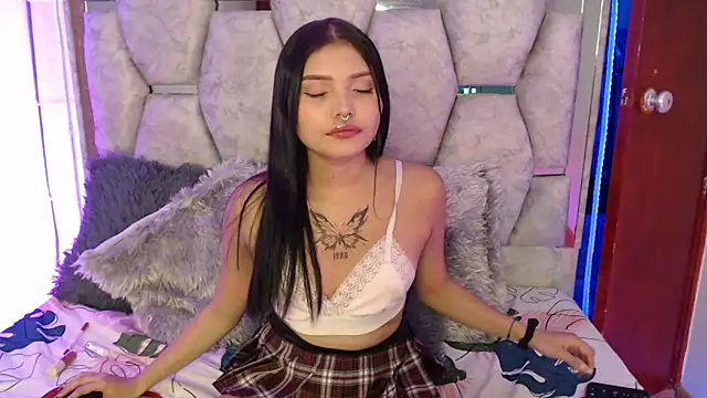 AnalyMilles online show from 11-27-25, 02:56