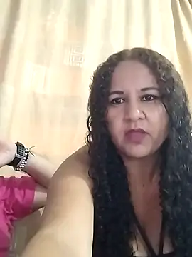 MEYBELLATINA online show from 10-29-25, 08:41