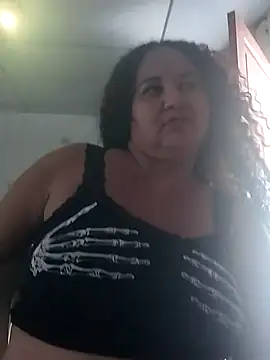 Snapshot of MEYBELLATINA chatting on 04-17-26, 09:17 MEYBELLATINA online show from 04-17-26, 09:17