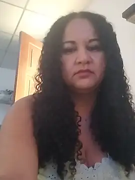 Snapshot of MEYBELLATINA chatting on 08-01-26, 09:35 MEYBELLATINA online show from 08-01-26, 09:35