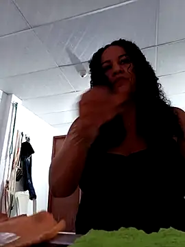 ANTHONYHOTT69 online show from 12-20-25, 10:23