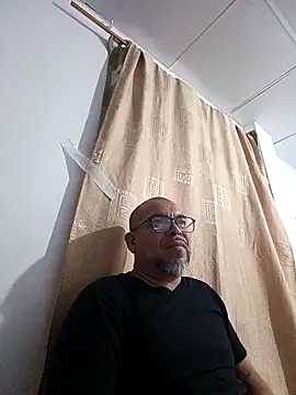 ANTHONYHOTT69 online show from 11-05-25, 08:34