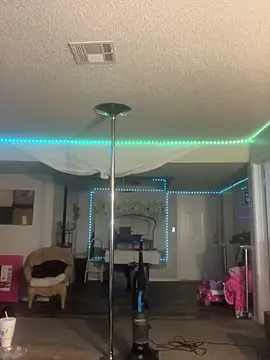 BuzzBunni69 online show from 10-02-25, 01:20