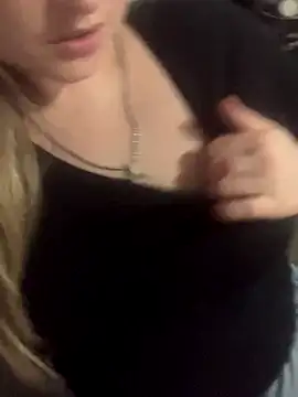 BuzzBunni69 online show from 10-02-25, 01:25