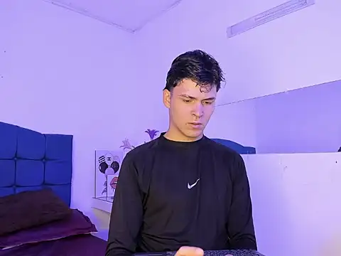 Aaron Foxxx online show from 01-06-26, 01:15