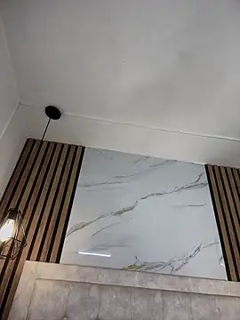 Honey noir online show from 12-18-25, 07:07