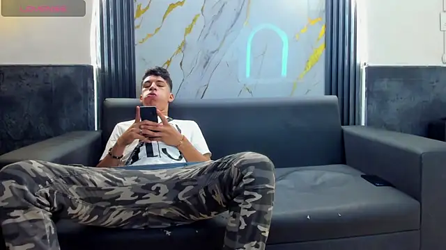 Stiben boy online show from 12-15-25, 12:22