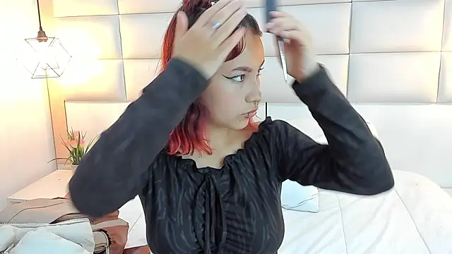 Megane whitte online show from 01-05-26, 08:56