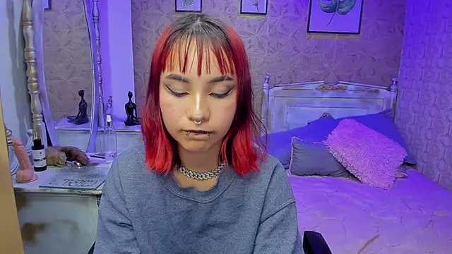 Megane whitte online show from 01-08-26, 03:12