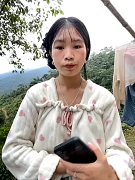 -mayhan11 online show from 10-28-25, 07:40