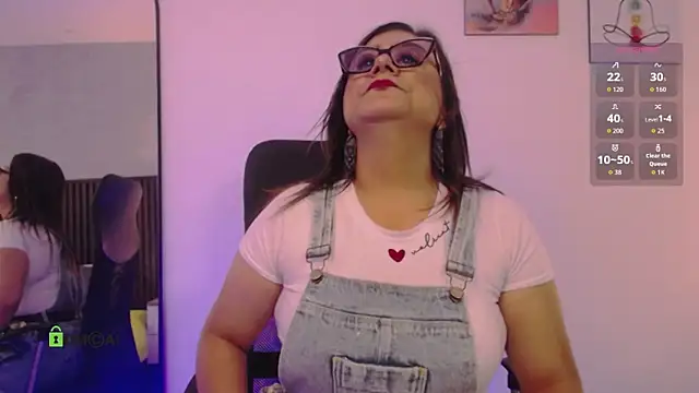 alahia mellers online show from 10-25-25, 03:06