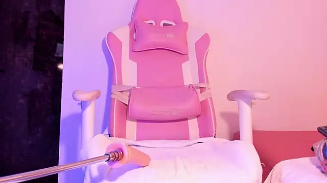 allyson petite online show from 11-15-25, 08:02