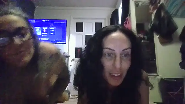 Snapshot of inkdmagz chatting on 06-14-26, 11:50 inkdmagz online show from 06-14-26, 11:50