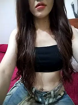 Quynhbabysexy online show from 02-15-26, 03:22