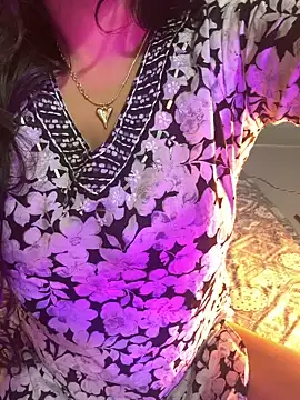 Lisa afreen online show from 12-21-25, 04:30