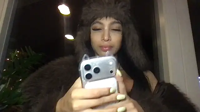 val69  online show from 03-05-26, 09:22