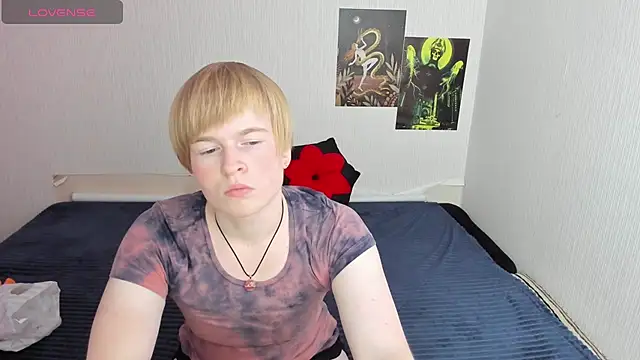 Cattie w  online show from 11-07-25, 01:10