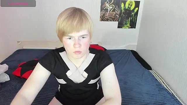 Cattie w  online show from 11-11-25, 01:11