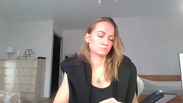 Thavione online show from 02-11-26, 08:58