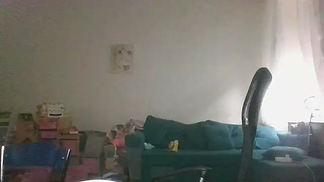 Snapshot of Cynoraye chatting on 02-16-26, 08:18 Cynoraye online show from 02-16-26, 08:18