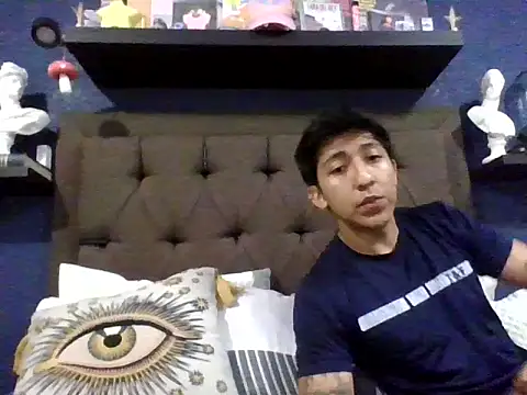 sad fucking boy online show from 10-02-25, 04:05