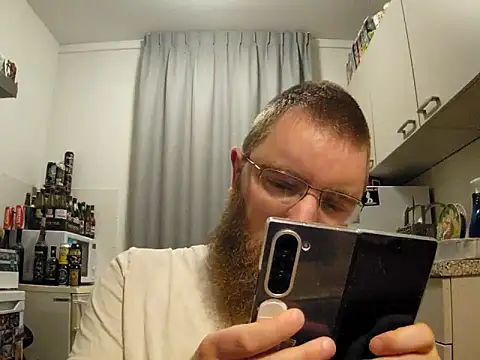 kinderkooriscoel- online show from 10-03-25, 01:42