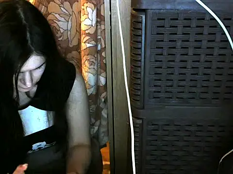 Snapshot of Jarivane chatting on 02-11-26, 06:41 Jarivane online show from 02-11-26, 06:41