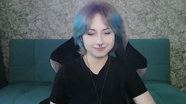 LeisaHopperstad online show from 04-14-26, 02:11