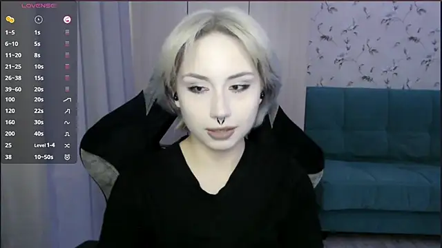 Snapshot of LeisaHopperstad chatting on 06-28-26, 03:29 LeisaHopperstad online show from 06-28-26, 03:29