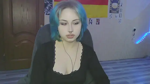 Snapshot of LeisaHopperstad chatting on 03-01-26, 02:06 LeisaHopperstad online show from 03-01-26, 02:06