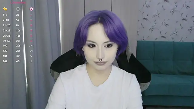 Snapshot of LeisaHopperstad chatting on 06-14-26, 04:08 LeisaHopperstad online show from 06-14-26, 04:08