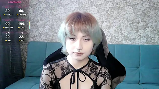 Snapshot of LeisaHopperstad chatting on 04-28-26, 12:09 LeisaHopperstad online show from 04-28-26, 12:09