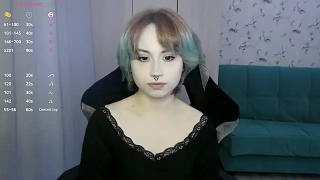 Snapshot of LeisaHopperstad chatting on 05-23-26, 12:26 LeisaHopperstad online show from 05-23-26, 12:26