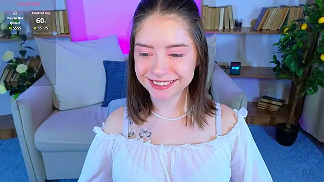  Amelia Shine  online show from 11-12-25, 01:43