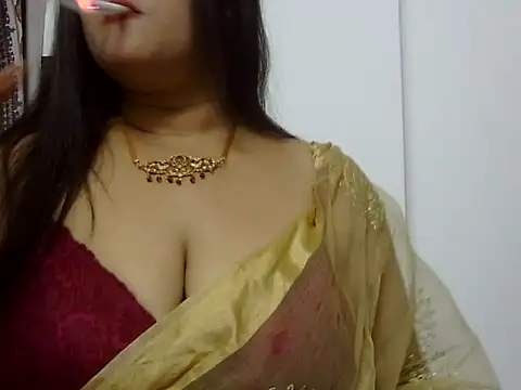 aarohee9 online show from 03-07-26, 05:47