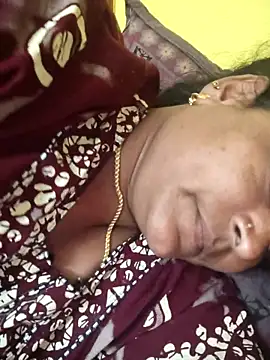 navyasree143 online show from 11-08-25, 05:16