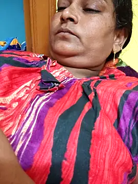 navyasree143 online show from 11-07-25, 05:45