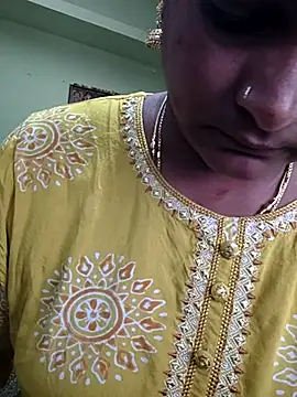 navyasree143 online show from 12-04-25, 04:55