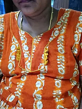 navyasree143 online show from 09-30-25, 02:50