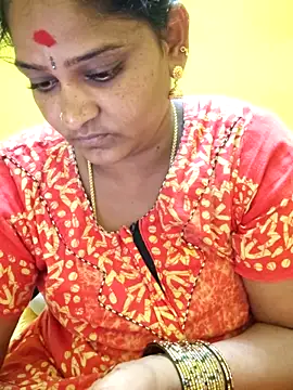 navyasree143 online show from 10-25-25, 02:00