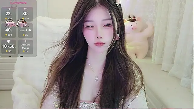 Snapshot of Coco-Di chatting on 05-12-26, 02:08 Coco-Di online show from 05-12-26, 02:08