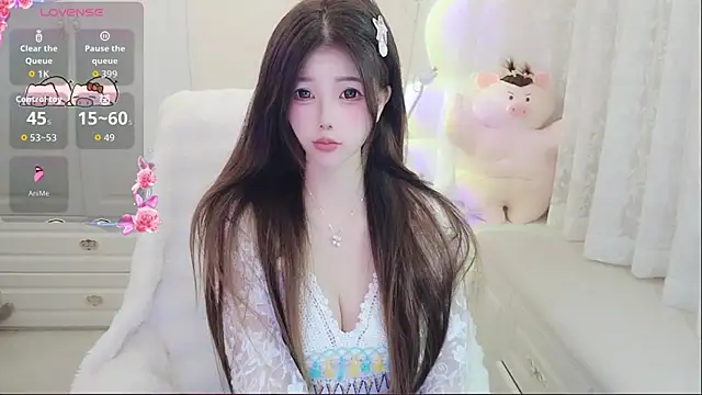 Snapshot of Coco-Di chatting on 05-06-26, 02:15 Coco-Di online show from 05-06-26, 02:15