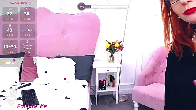 AliciaAtkins online show from 10-27-25, 05:47