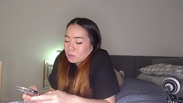 blueburrypie online show from 10-24-25, 12:26