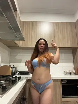 Snapshot of blueburrypie chatting on 01-19-26, 03:16 blueburrypie online show from 01-19-26, 03:16